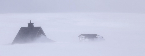 Rast- och nödstuga på Långfjället.