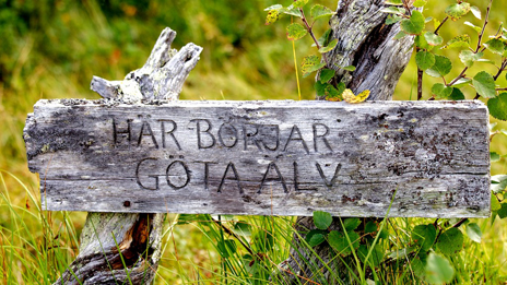 Skylt vid Käringsjön. Foto: Naturcentrum AB.